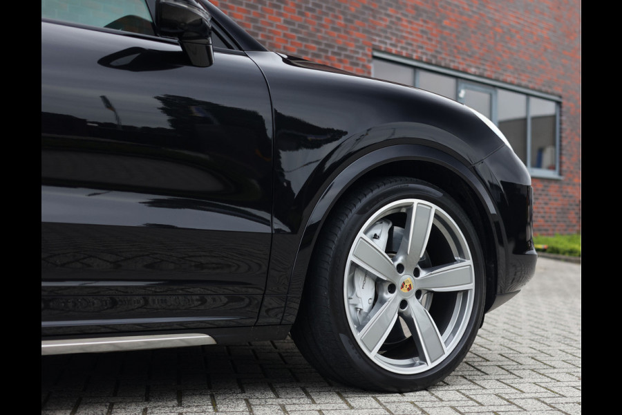 Porsche Cayenne 4.0 Turbo | 1e Eig. - Pano - Nightvision - BOSE