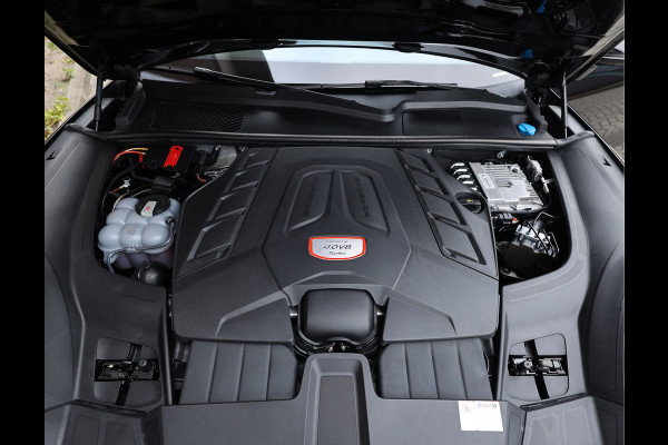 Porsche Cayenne 4.0 Turbo | 1e Eig. - Pano - Nightvision - BOSE