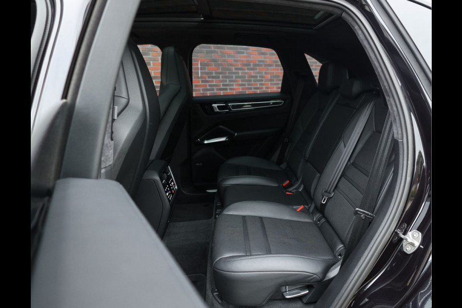 Porsche Cayenne 4.0 Turbo | 1e Eig. - Pano - Nightvision - BOSE