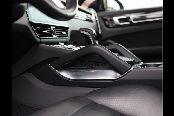 Porsche Cayenne 4.0 Turbo | 1e Eig. - Pano - Nightvision - BOSE