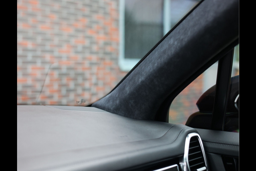 Porsche Cayenne 4.0 Turbo | 1e Eig. - Pano - Nightvision - BOSE