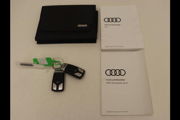 Audi A4 2.0 TFSI Sport S Line Edition | Panoramadak | Carplay | Virtual Cockpit | Sportstoelen | Half leder | Navigatie | Camera | Climate control | Parkeerhulp | Full LED