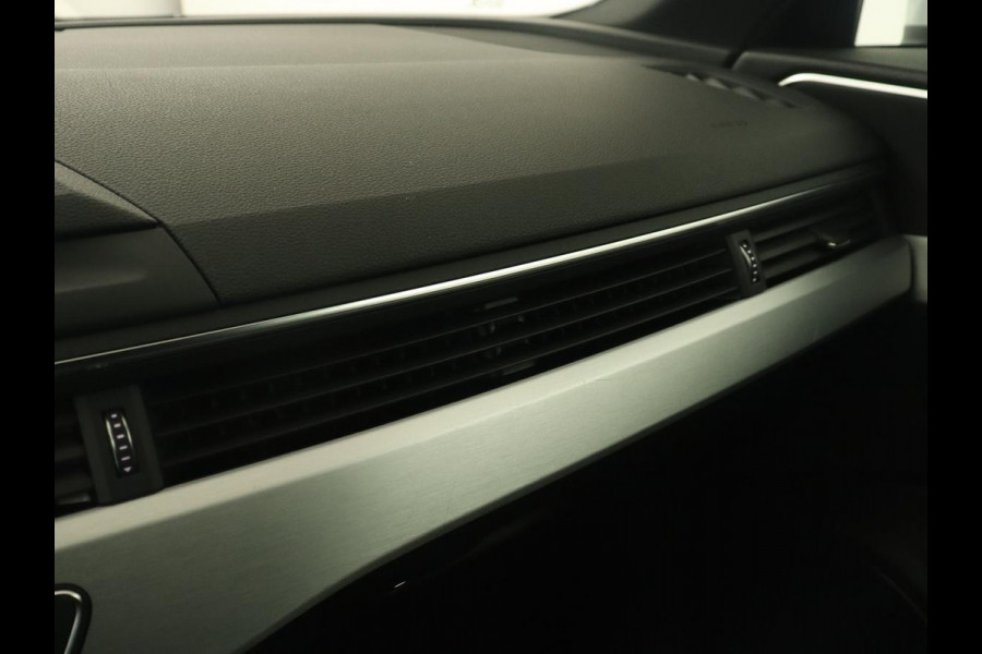Audi A4 2.0 TFSI Sport S Line Edition | Panoramadak | Carplay | Virtual Cockpit | Sportstoelen | Half leder | Navigatie | Camera | Climate control | Parkeerhulp | Full LED