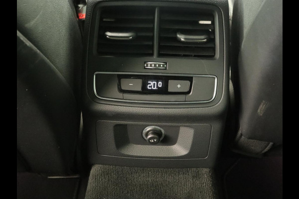 Audi A4 2.0 TFSI Sport S Line Edition | Panoramadak | Carplay | Virtual Cockpit | Sportstoelen | Half leder | Navigatie | Camera | Climate control | Parkeerhulp | Full LED
