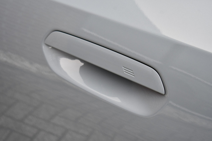BMW 5 Serie Touring 520i M-Sport Pano Trekh ACC 360 H/K HUD 21inch Stoelventilatie