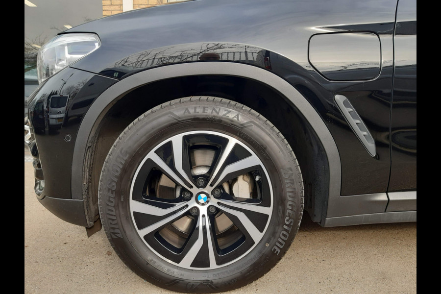 BMW X3 xDrive30e High Executive