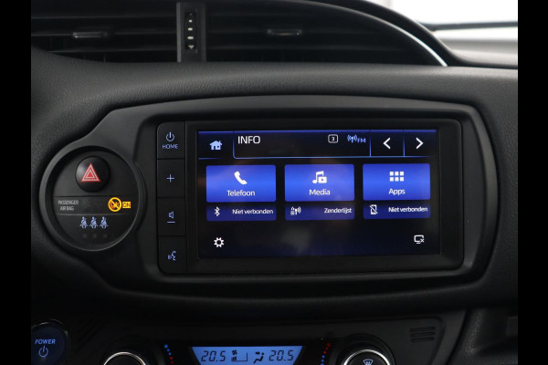 Toyota Yaris 1.5 Hybrid GR Sport | Sportstoelen | Leder/Alcantara | Camera | Climate control | Cruise control | Getint glas | Bluetooth Toyota Yaris 1.5 Hybrid GR Sport | Sportstoelen | Leder/Alcantara | Camera | Climate control | Cruise control | Getint glas | Bluetooth