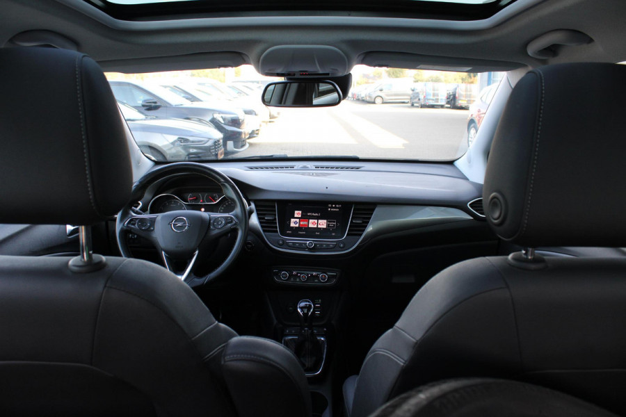 Opel Crossland X 1.2 Turbo Innovation | Trekhaak | Panorama Dak | Cruise Control | Climate Control | Navigatie |
