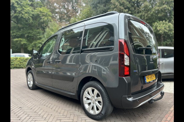 Peugeot Partner Tepee 1.2 110pk Navi, Camera, Trekhaak, Clima