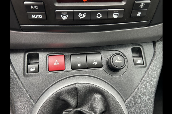 Peugeot Partner Tepee 1.2 110pk Navi, Camera, Trekhaak, Clima