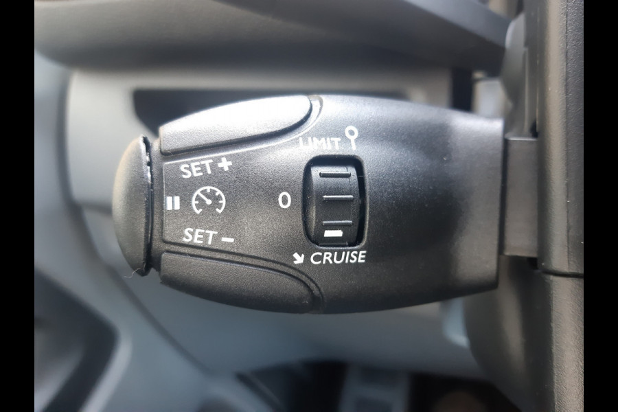 Citroën ë-Jumpy Club XL L3 50 kWh Airco Parkeersensors 3-Persoons