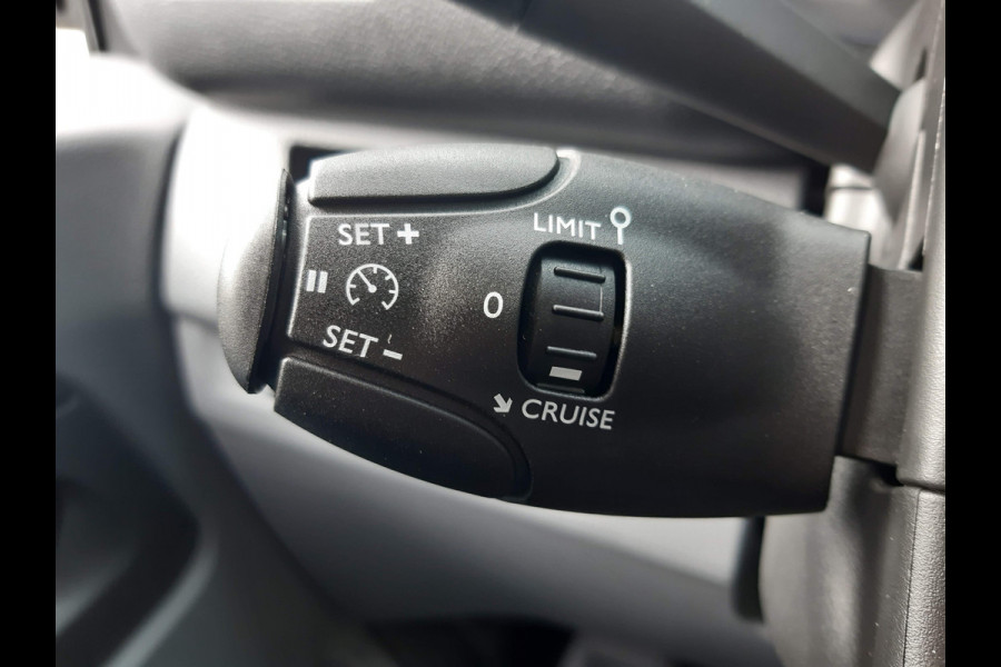 Citroën ë-Jumpy Club XL L3 50 kWh Airco Parkeersensors 3-Persoons