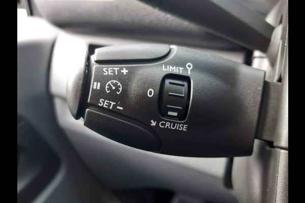 Citroën ë-Jumpy Club XL L3 50 kWh Airco Parkeersensors 3-Persoons