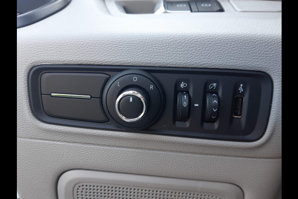 Ford E-Transit / Maxus e-Deliver 9 L2H2 72 kWh Airco Verwarmde stoelen Achteruitrijcamera