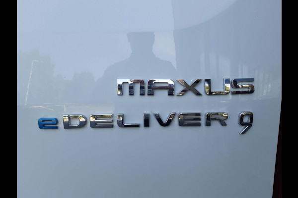 Ford E-Transit / Maxus e-Deliver 9 L2H2 72 kWh Airco Verwarmde stoelen Achteruitrijcamera