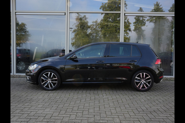 Volkswagen Golf 1.5 TSI Highline | Navigatie | Virtual Cockpit | Stoelverwarming | Massage