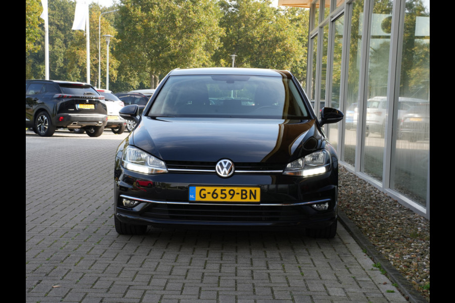Volkswagen Golf 1.5 TSI Highline | Navigatie | Virtual Cockpit | Stoelverwarming | Massage