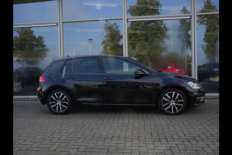 Volkswagen Golf 1.5 TSI Highline | Navigatie | Virtual Cockpit | Stoelverwarming | Massage