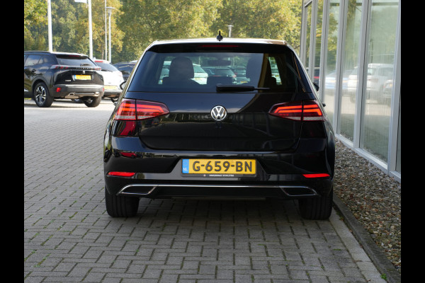 Volkswagen Golf 1.5 TSI Highline | Navigatie | Virtual Cockpit | Stoelverwarming | Massage