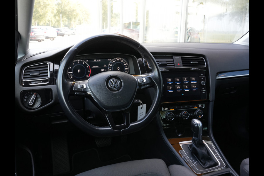 Volkswagen Golf 1.5 TSI Highline | Navigatie | Virtual Cockpit | Stoelverwarming | Massage