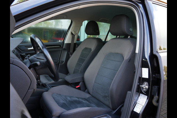 Volkswagen Golf 1.5 TSI Highline | Navigatie | Virtual Cockpit | Stoelverwarming | Massage