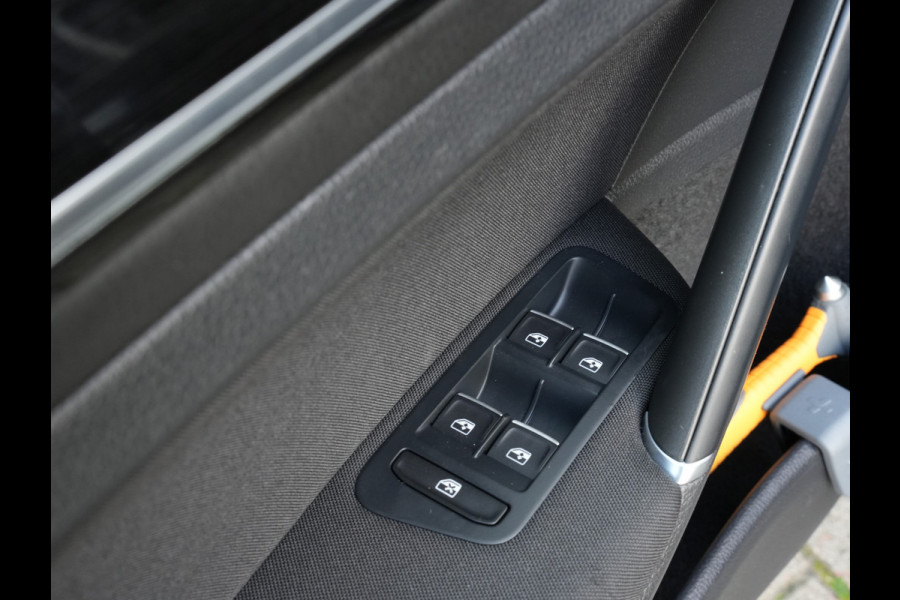 Volkswagen Golf 1.5 TSI Highline | Navigatie | Virtual Cockpit | Stoelverwarming | Massage