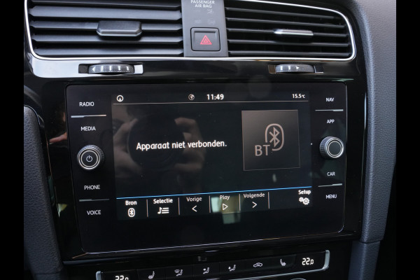 Volkswagen Golf 1.5 TSI Highline | Navigatie | Virtual Cockpit | Stoelverwarming | Massage