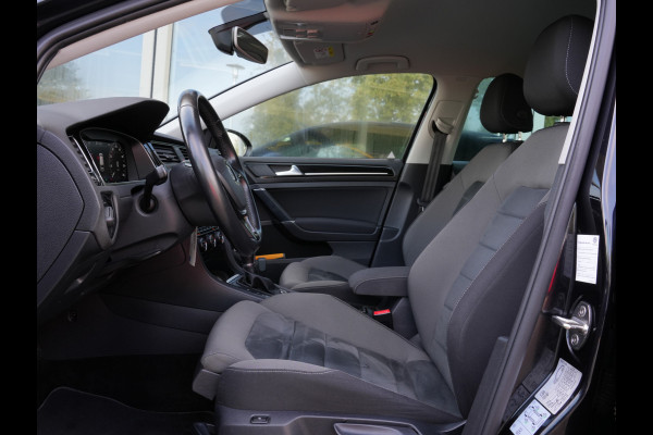 Volkswagen Golf 1.5 TSI Highline | Navigatie | Virtual Cockpit | Stoelverwarming | Massage