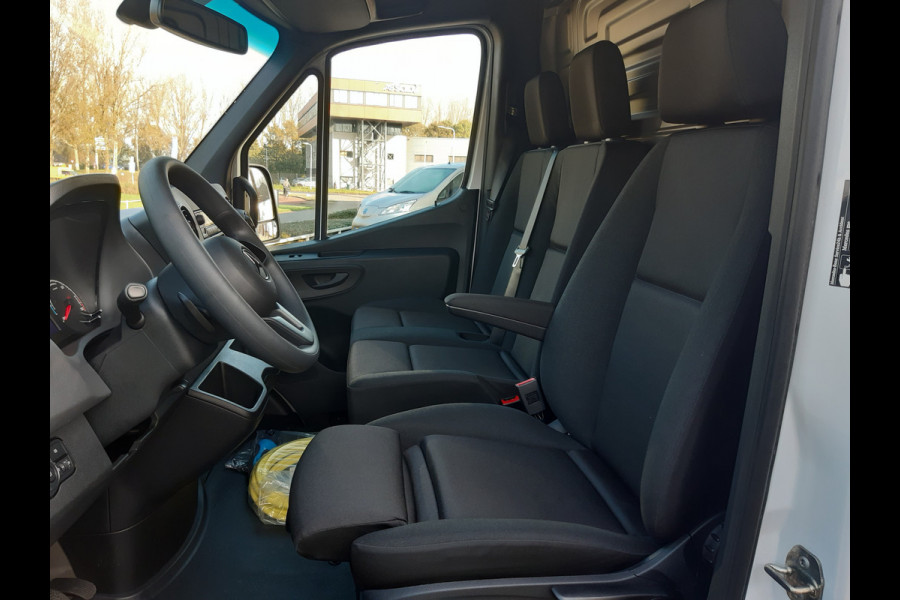 Mercedes-Benz eSprinter eSprinter NIEUW L2/H2 47/56 kWh AIRCO ACHTERUITRIJCAMERA