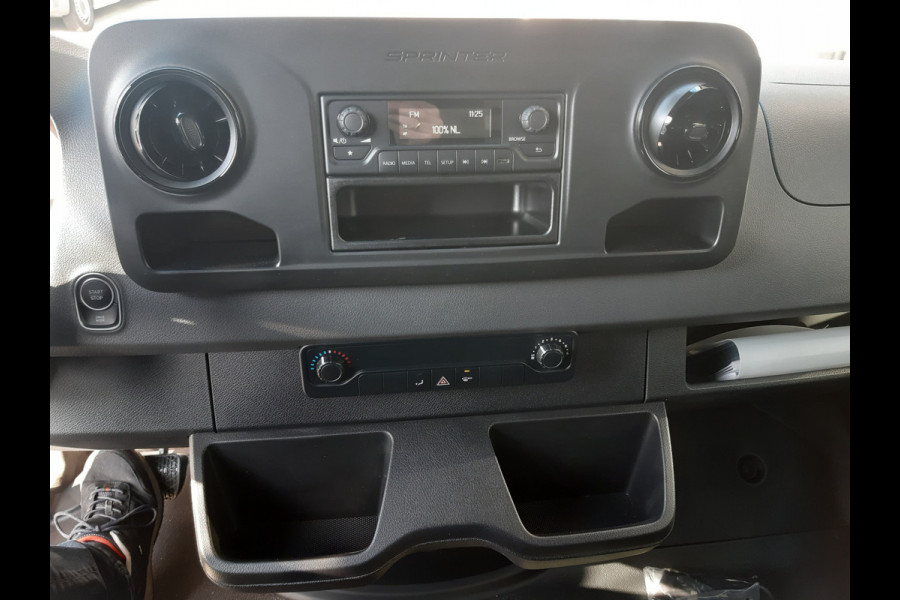 Mercedes-Benz eSprinter eSprinter NIEUW L2/H2 47/56 kWh AIRCO ACHTERUITRIJCAMERA