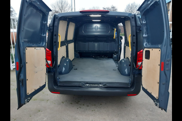 Mercedes-Benz eVito eVito Lang Airco Achteruitrijcamera PDC voor & Achter