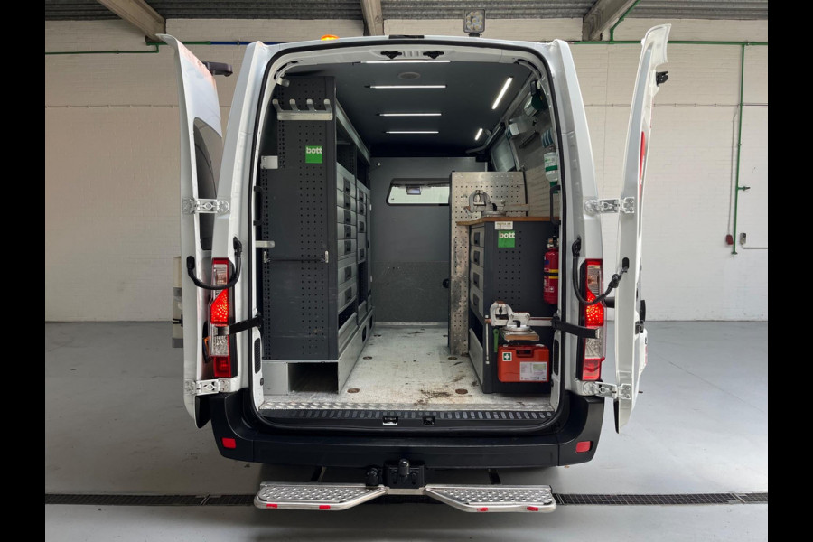 Opel Movano Servicewagen T35 2.3 dCi 145pk euro6 L2H2 BOTT Inrichting, Victron omvormer, Standkachel, Trekhaak, RIJKLAARPRIJS!