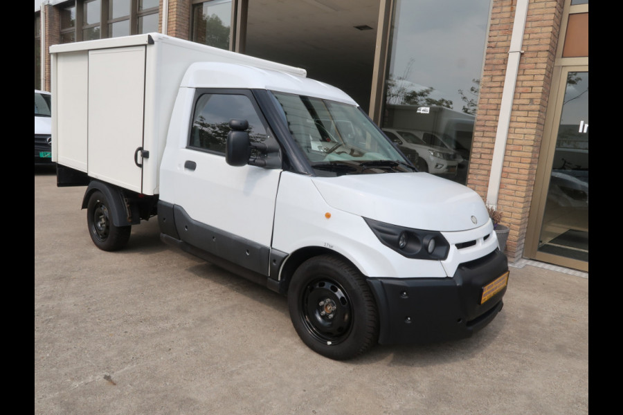 Streetscooter Work Box 40 Kwh - 48 Kw  Navi bereik 160 Km LED Pakket