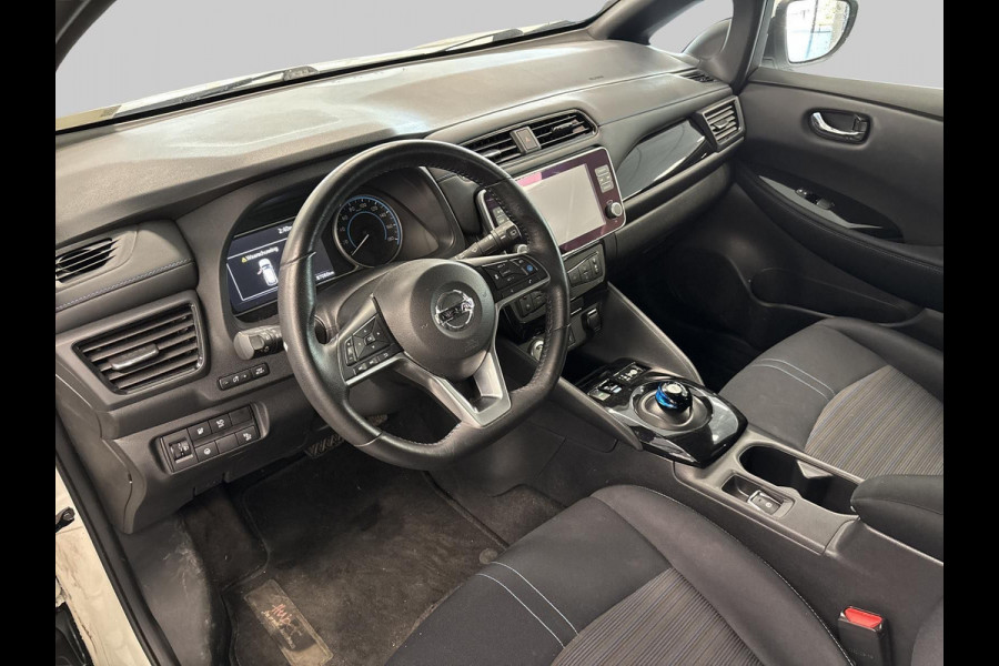 Nissan Leaf e+ N-Connecta 62 kWh ADAPTIVE CRUISE 17 INCH VELGEN PRO PILOT NAVIGATIE BSM