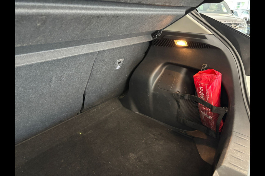 Nissan Leaf e+ N-Connecta 62 kWh ADAPTIVE CRUISE 17 INCH VELGEN PRO PILOT NAVIGATIE BSM