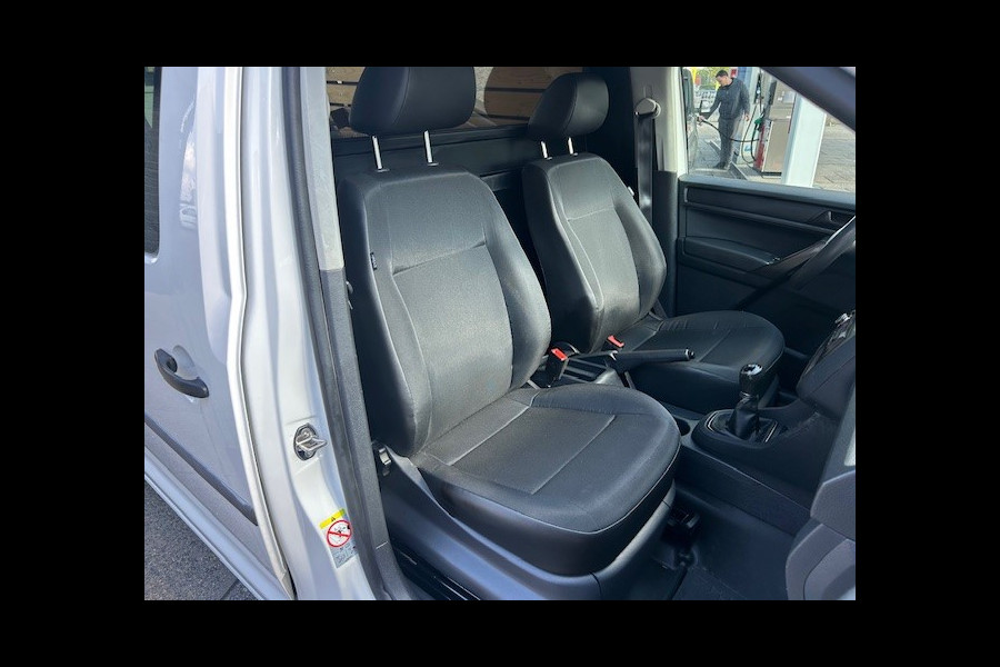 Volkswagen Caddy 1.4 TGI L2H1 EcoFuel Maxi PDC I 1e EIGENAAR I COMPLETE ONDERHOUDSHISTORIE I RIJDEN OP GROEN GAS = CO2 NEUTRAAL NIEUWE DISTRIBUTIE Volkswagen Caddy 1.4 TGI L2H1 EcoFuel Maxi PDC I 1e EIGENAAR I COMPLETE ONDERHOUDSHISTORIE I RIJDEN OP GROEN GAS = CO2 NEUTRAAL NIEUWE DISTRIBUTIE