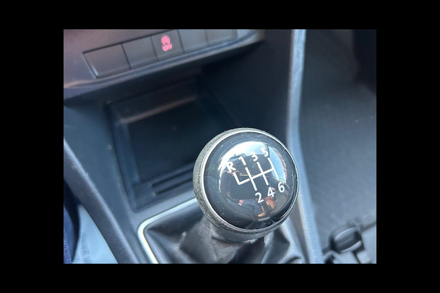 Volkswagen Caddy 1.4 TGI L2H1 EcoFuel Maxi PDC I 1e EIGENAAR I COMPLETE ONDERHOUDSHISTORIE I RIJDEN OP GROEN GAS = CO2 NEUTRAAL NIEUWE DISTRIBUTIE Volkswagen Caddy 1.4 TGI L2H1 EcoFuel Maxi PDC I 1e EIGENAAR I COMPLETE ONDERHOUDSHISTORIE I RIJDEN OP GROEN GAS = CO2 NEUTRAAL NIEUWE DISTRIBUTIE