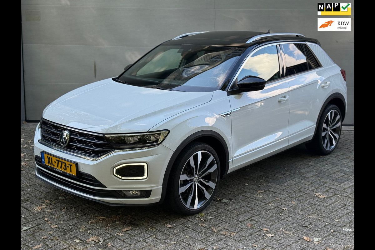 Volkswagen T-Roc 1.5 TSI Sport R-Line l Pano l Virtual l Climate l Xenon l ACC l Alcantara l Volkswagen T-Roc 1.5 TSI Sport R-Line l Pano l Virtual l Climate l Xenon l ACC l Alcantara l