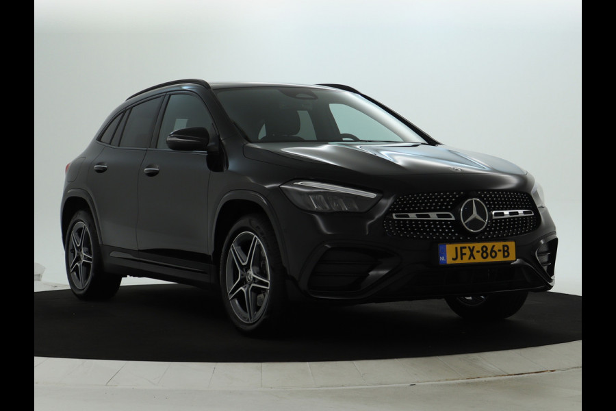 Mercedes-Benz GLA 250 e AMG Plug-In Hybride AMG Line | Night Pakket | Trekhaak | Dodehoek Assist | Sfeerverlichting. Inclusief 24 maanden MB Certified garantie voor Europa.