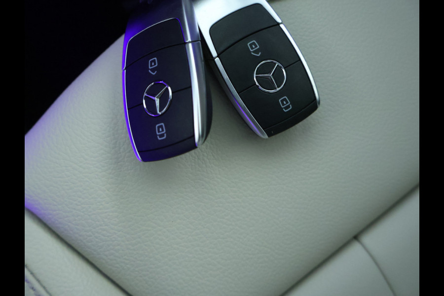 Mercedes-Benz A-Klasse 180 Business Solution Luxury Sfeerverlichting | Apple CarPlay | Ledkoplampen | Spiegelpakket. Inclusief 24 maanden MB Certified garantie voor Europa.