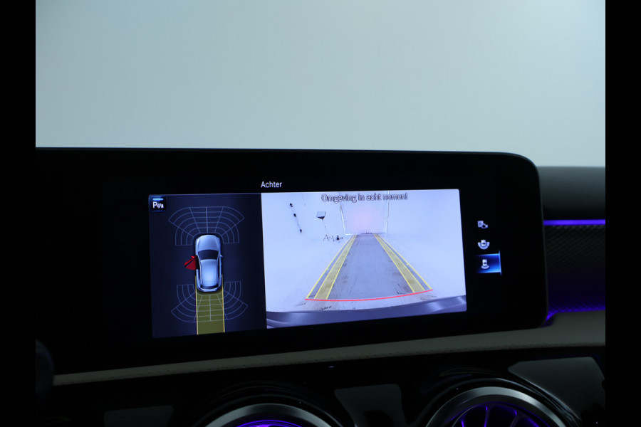 Mercedes-Benz A-Klasse 180 Business Solution Luxury Sfeerverlichting | Apple CarPlay | Ledkoplampen | Spiegelpakket. Inclusief 24 maanden MB Certified garantie voor Europa.