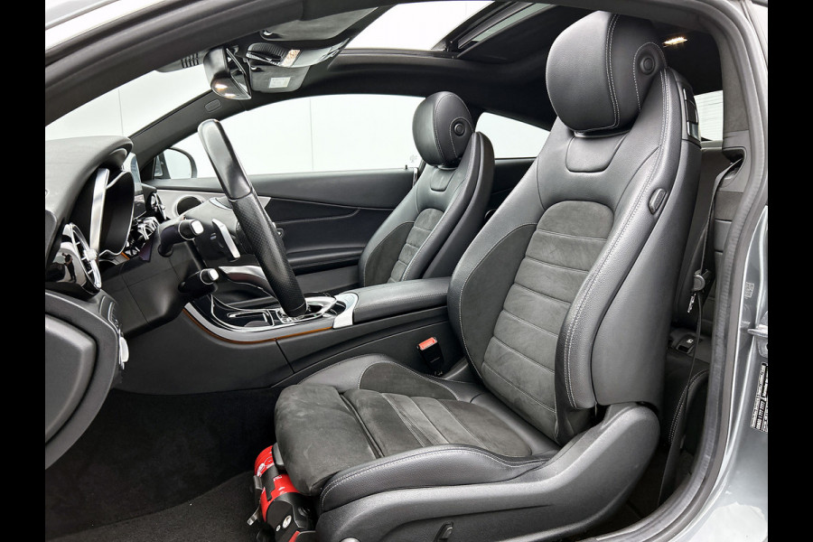 Mercedes-Benz C-Klasse 200 4MATIC AMG Line (Dealer onderH, Panorama, Carplay, Navi Groot, Camera, StoelV, Etc)