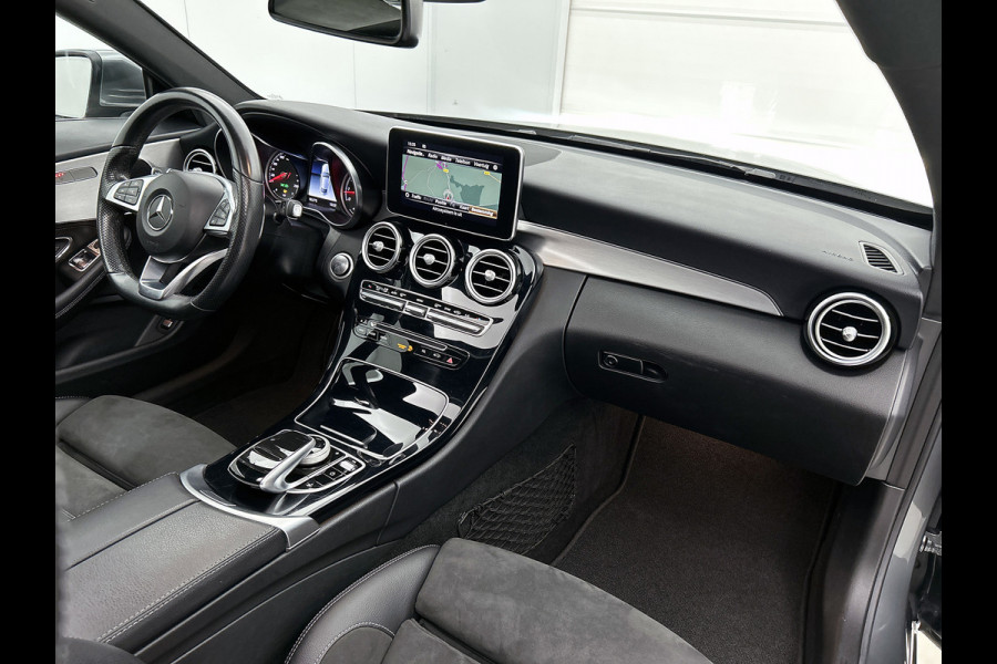 Mercedes-Benz C-Klasse 200 4MATIC AMG Line (Dealer onderH, Panorama, Carplay, Navi Groot, Camera, StoelV, Etc)