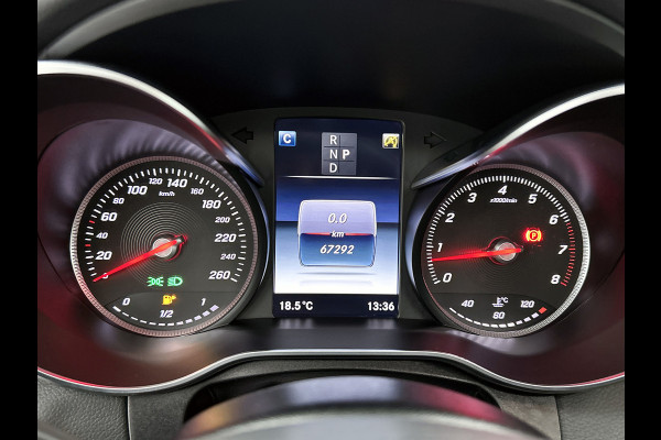 Mercedes-Benz C-Klasse 200 4MATIC AMG Line (Dealer onderH, Panorama, Carplay, Navi Groot, Camera, StoelV, Etc)