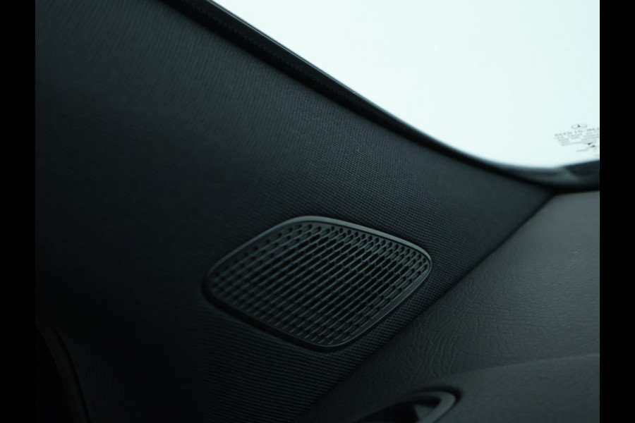 Mercedes-Benz B-Klasse 180 Advantage Achteruitrijcamera | Ledkoplampen | EASY PACK achterklep | Spiegelpakket. Inclusief 24 maanden MB Certified garantie voor Europa.