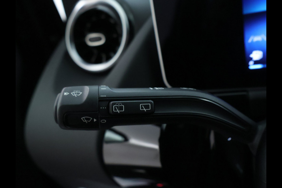 Mercedes-Benz B-Klasse 180 Advantage Achteruitrijcamera | Ledkoplampen | EASY PACK achterklep | Spiegelpakket. Inclusief 24 maanden MB Certified garantie voor Europa.