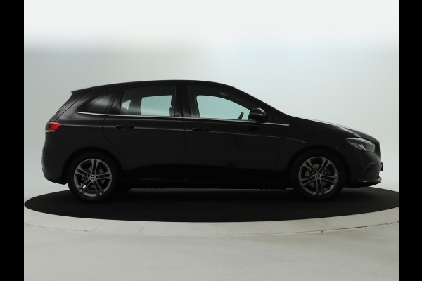Mercedes-Benz B-Klasse 180 Advantage Achteruitrijcamera | Ledkoplampen | EASY PACK achterklep | Spiegelpakket. Inclusief 24 maanden MB Certified garantie voor Europa.