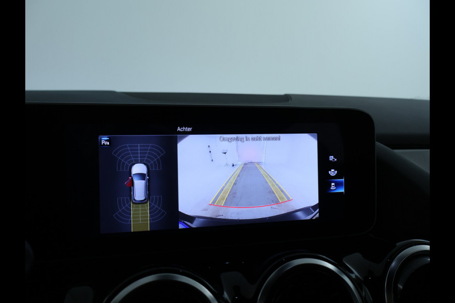 Mercedes-Benz B-Klasse 180 Advantage Achteruitrijcamera | Ledkoplampen | EASY PACK achterklep | Spiegelpakket. Inclusief 24 maanden MB Certified garantie voor Europa.