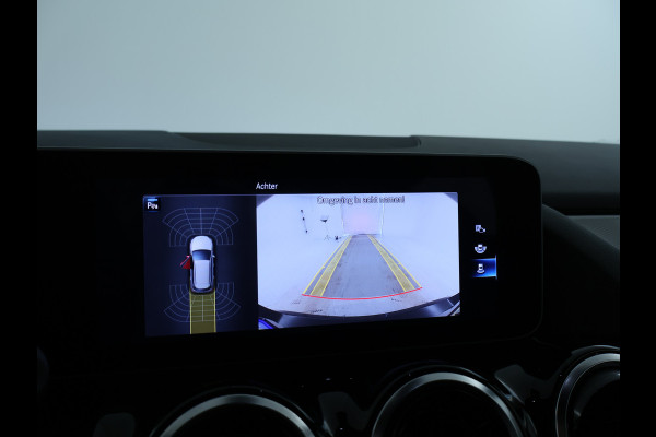 Mercedes-Benz B-Klasse 180 Advantage Achteruitrijcamera | Ledkoplampen | EASY PACK achterklep | Spiegelpakket. Inclusief 24 maanden MB Certified garantie voor Europa.