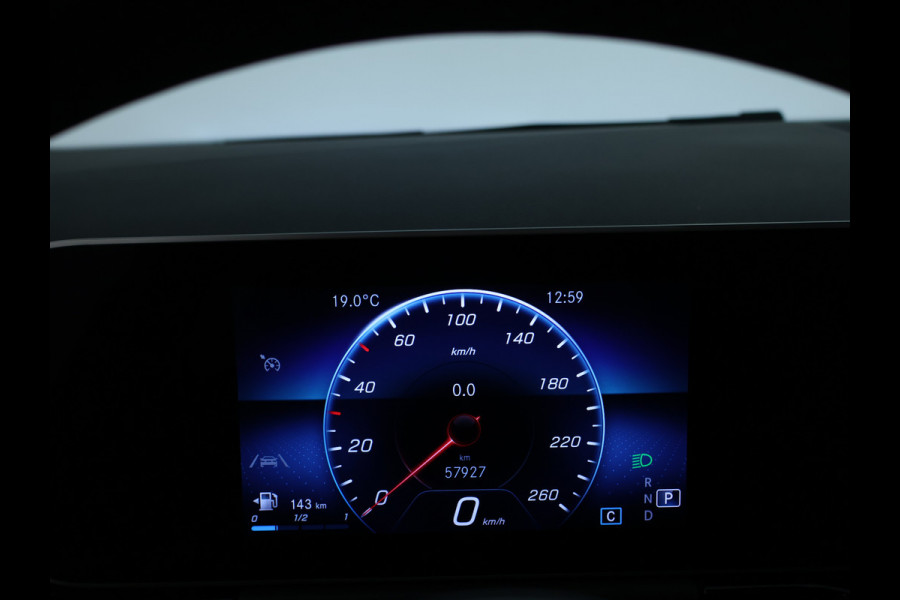 Mercedes-Benz B-Klasse 180 Advantage Achteruitrijcamera | Ledkoplampen | EASY PACK achterklep | Spiegelpakket. Inclusief 24 maanden MB Certified garantie voor Europa.
